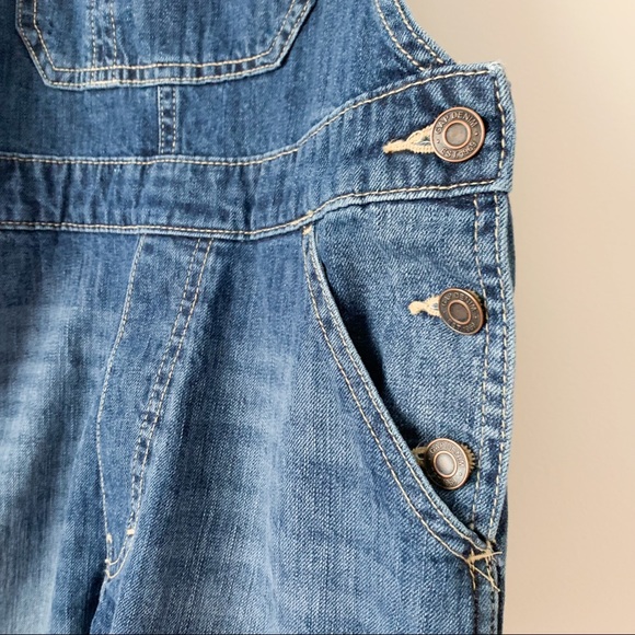 GAP Denim Overall Cuffed Shorts - Picture 8 of 14